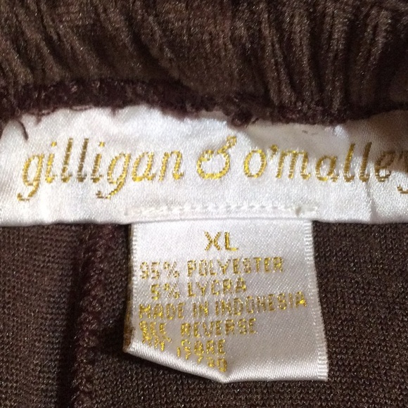 ⭐️ Gilligan & O’malle Chocolate Brown Velour stretch women’s Pants - Picture 10 of 14